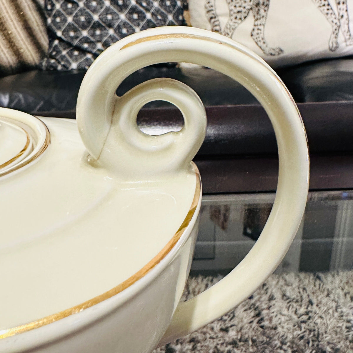 🍂🍵 Autumn in Every Pour – Vintage Halls Jewel Tea Autumn Leaf Teapot ✨🏡