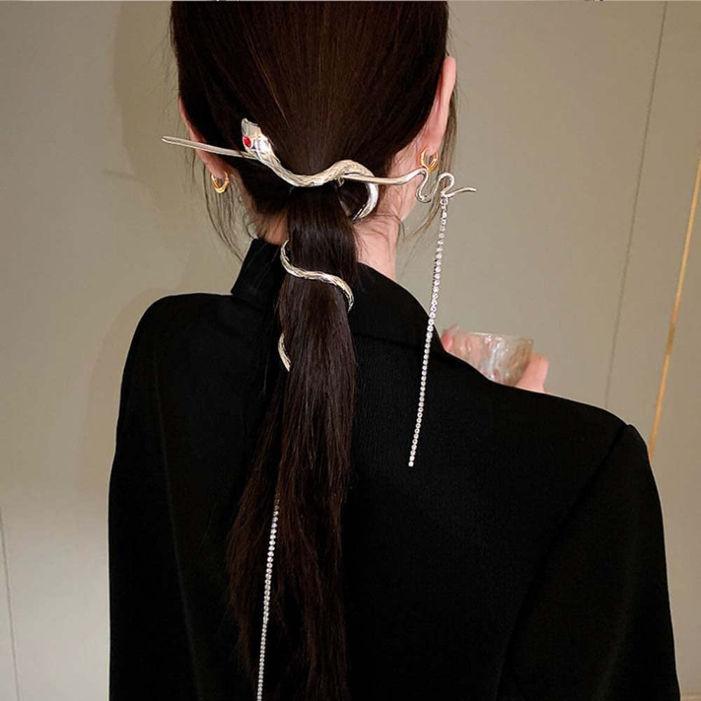 Snake Hairpin – Vintage Metal Hair Stick with Tassel Detail 