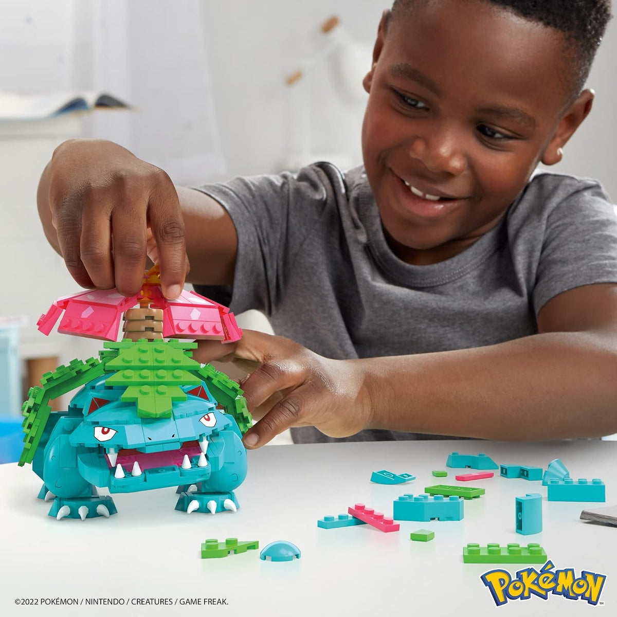 🎮🌿 MEGA Pokémon Bulbasaur Evolution Building Set – 622 Pieces, 3 Poseable Characters & Epic Pokémon Adventure Toy 💚✨